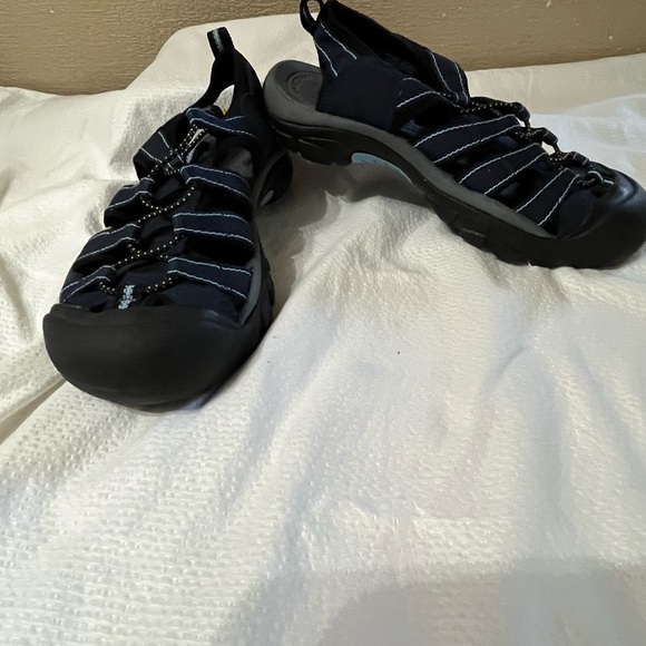 Keen Shoes - Keen Black Sandals with Blue Accents